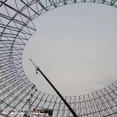 Vorfabrizierter heller Stahlfeld-Gebäudestrukturbau 70m und 90m Durchmesser für stoge