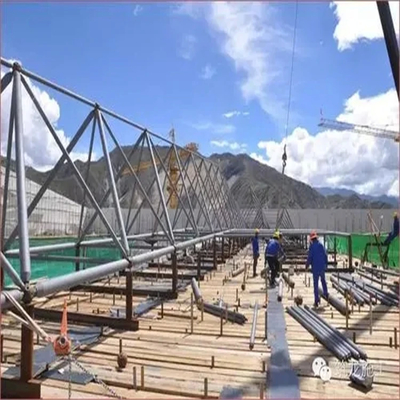 Schnelle Installation Stahl Lagerhaus Dachstruktur Ermöglichen Span und Eave Höhe