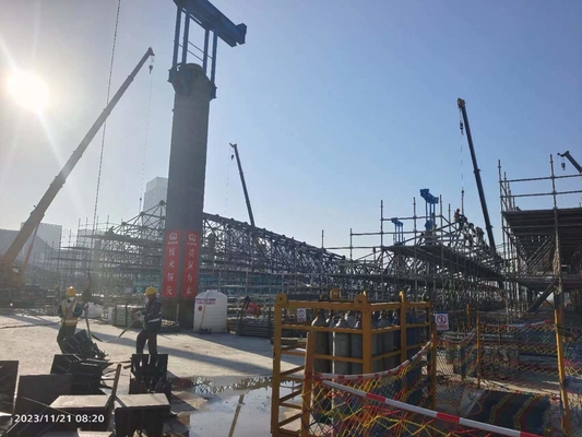 Vor-Ort-Installation Q235 Raumrahmen Truss Speicher Kohleschuppen