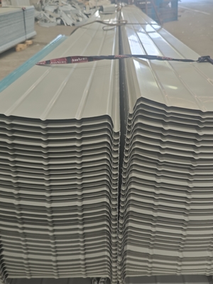 Metalldach für die Außenbühne Metalltruss Farbe Stahlplatten Dach und Wand