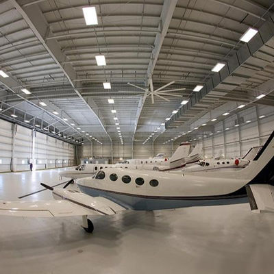 Leichtes vorgefertigtes Stahlkonstruktionslager Hangar GB-Standard