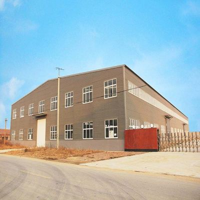 Leichtstahlbau für Lager- und Werkstattgebäude nach GB-Standard